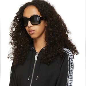 GIVENCHY Black GV 7186/S Sunglasses(excellent condition , no scratch )